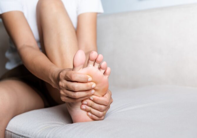 When to See a Podiatrist for Foot and Ankle Pain